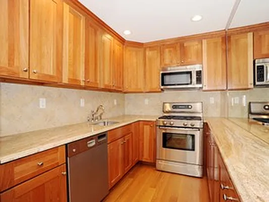 Rented by Corcoran | media 12