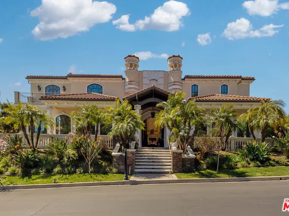 2697 Versante Ter, Chino Hills, CA 91709