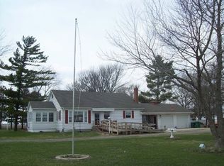 2970 E Gardner Rd, Gardner, IL 60424