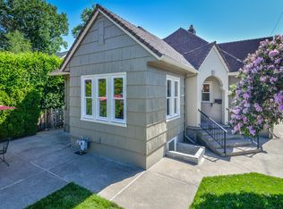 2209 SE Bybee Blvd #B, Portland, OR 97202
