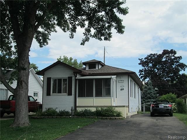 1st image of 30495 Bayview Dr