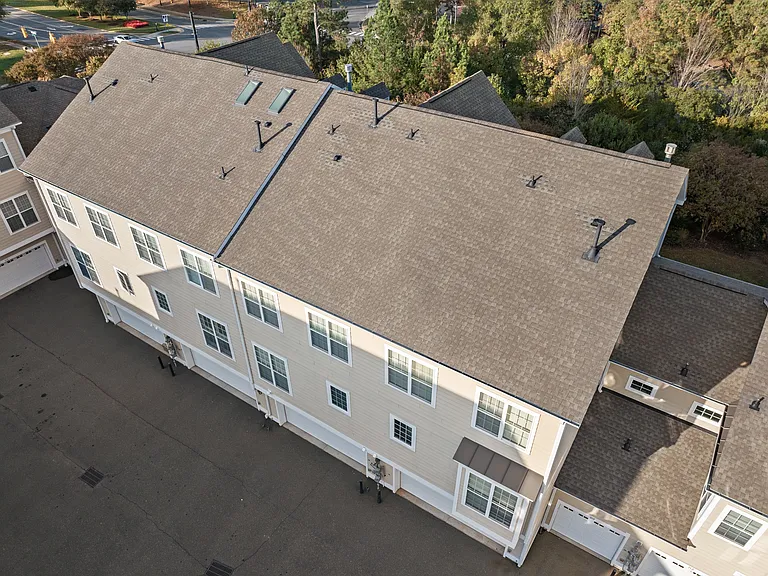 10410 Sablewood Dr #111 — Photo 41