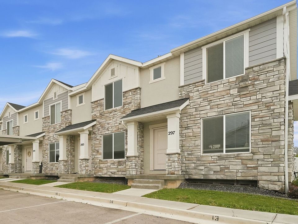 1st image of 295 W Spruce Way