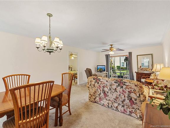 4th image of 1941 SW Palm City Rd APT B