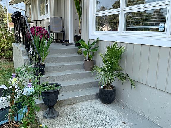 5th image of 7407 Crestwood Dr