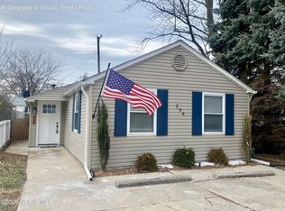 208 Gardner Ave, Northwood, OH