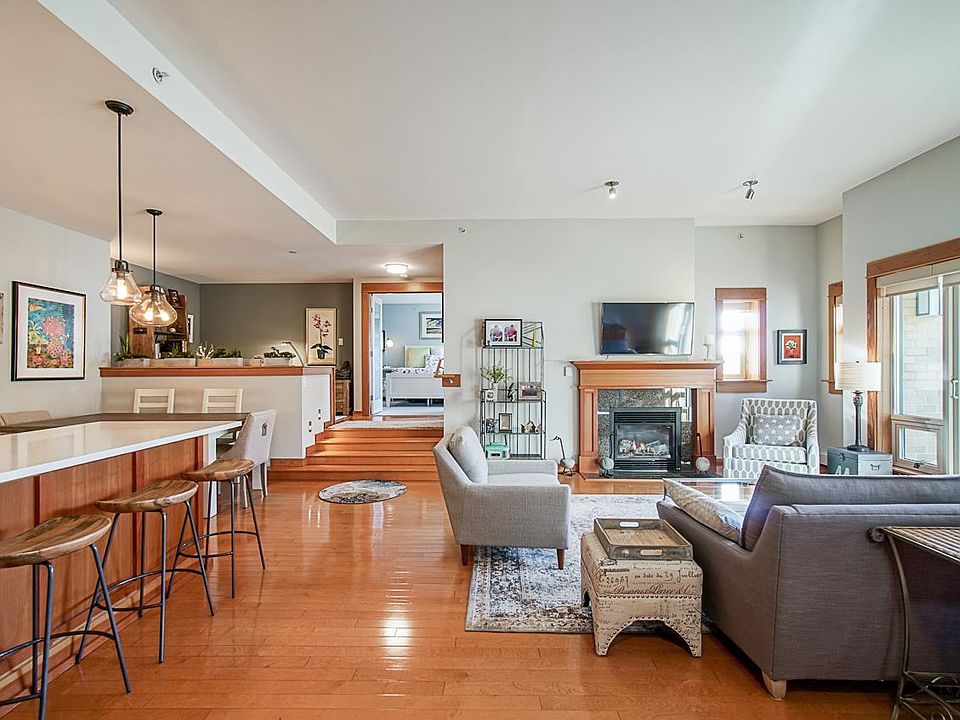 1st image of 550 17th St #102