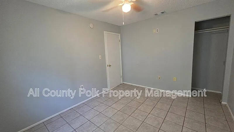 2 bed, 1.0 bath, 840 sqft, $1,095 — Photo 4