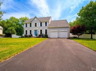 21 Cummings Rd, Monmouth Junction, NJ 08852
