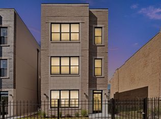 4435 S Prairie Ave #1, Chicago, IL 60653