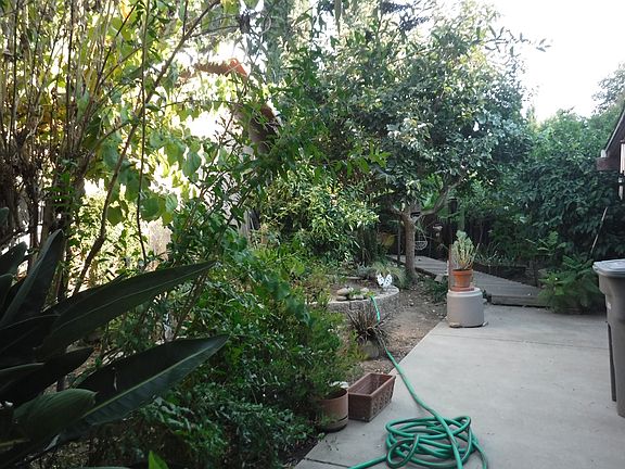 3rd image of 8938 El Oro Plaza Dr