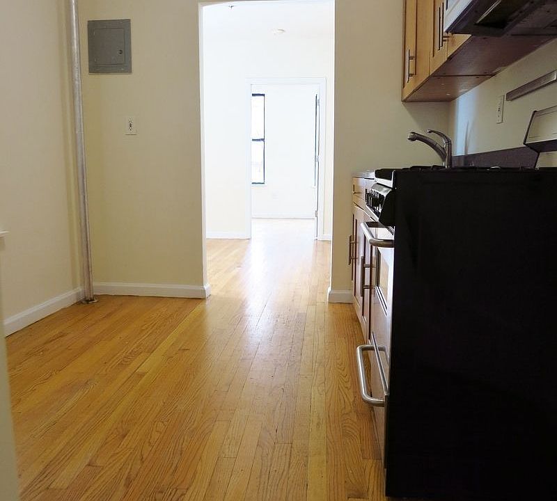 1st image of 232 E 80th St APT 13
