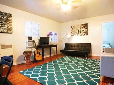 351 S Catalina St, Los Angeles, CA, 90020