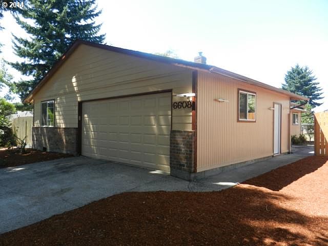 1st image of 6608 NE 140th Ave