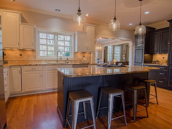 5th image of 6020 Wilton House Ct