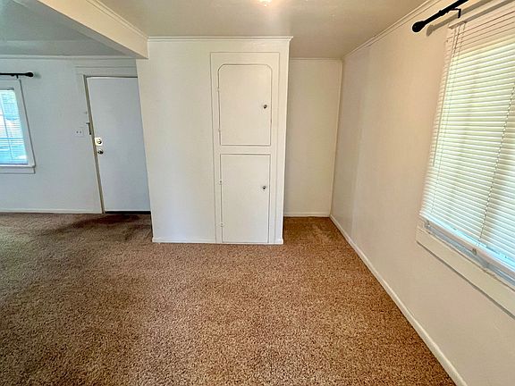 3rd image of 13210-13224 E Burnside St #13210