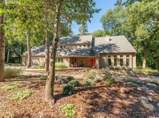 4205 S Pine Cone Pl, Sioux Falls, SD 57105