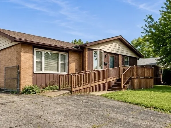4323 Mann St, Oak Forest, IL 60452