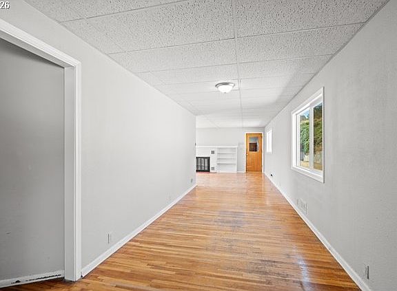 5th image of 875 W 1st St