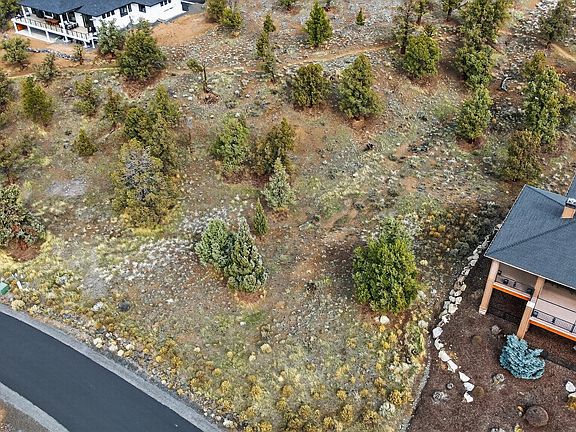 5th image of 1386 Spring Ridge Ct