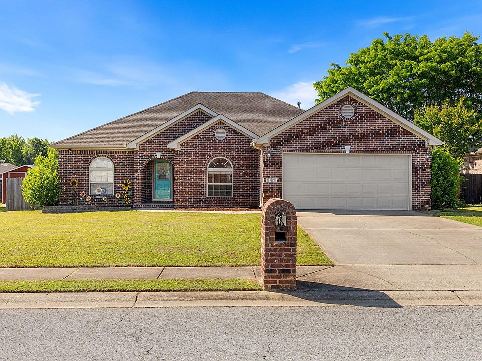 1st image of 2421 Toccata Ln