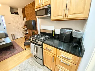 Rented by J PRESTON AND ASSOCIATES INC