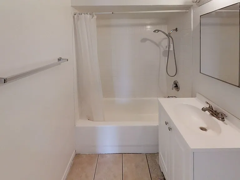 5102 Ewing St — Photo 16