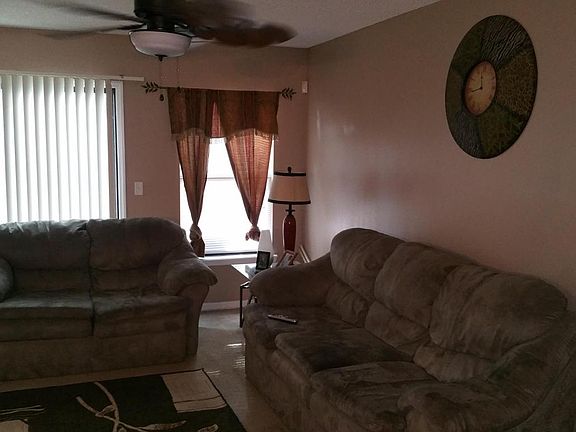 4th image of 10684 Academy Park Dr