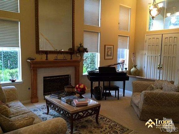 3rd image of 6376 Marquis Ct