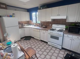 15 Estrella St #3, Jamaica Plain, MA 02130