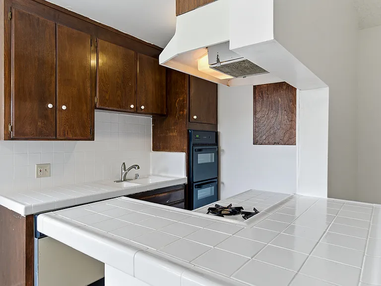 3760 Vinton Ave #3 — Photo 3