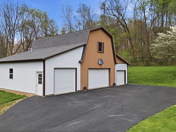 2nd image of 946 Township Road 2206