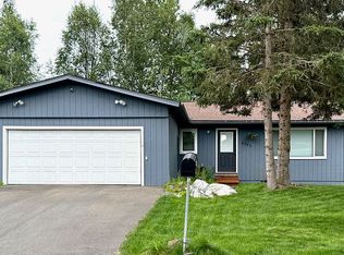 8540 Hidden View Ct, Anchorage, AK 99504