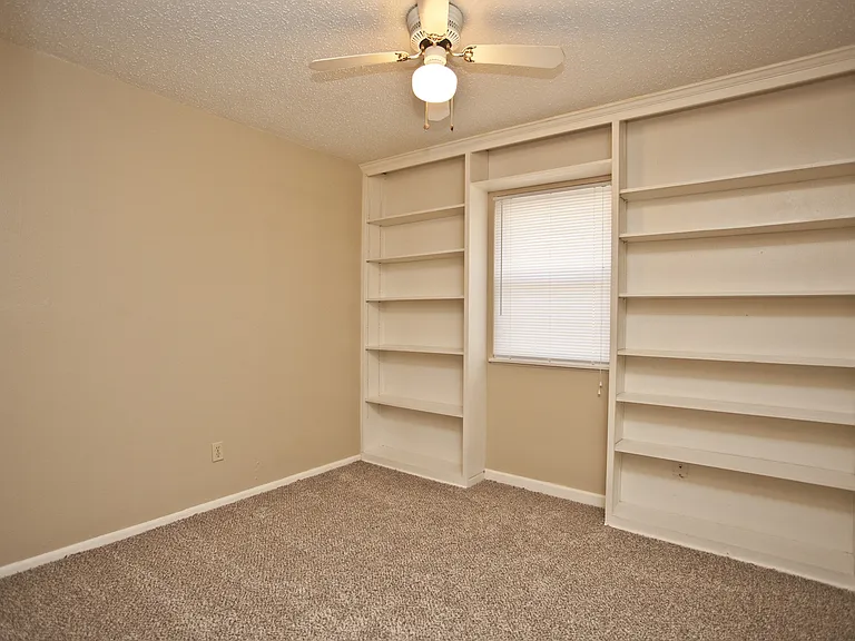 311 Willow Ave — Photo 15