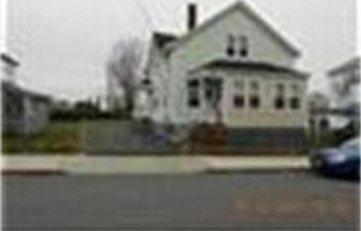 2nd image of 579 King St