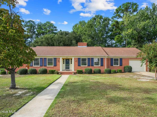 611 Gloucester Road, Goldsboro, NC 27534
