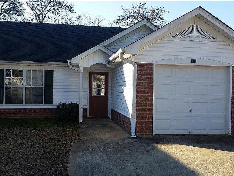 252 Newcomb St #308 — Photo 1