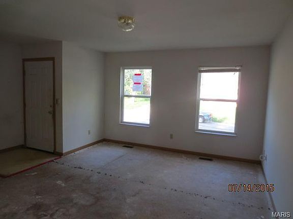 2nd image of 10341 Royal Dr