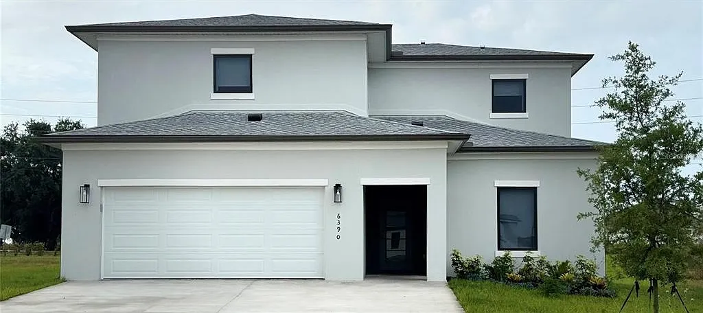 4 bed, 3.0 bath, 2178 sqft, $2,650 — Photo 1