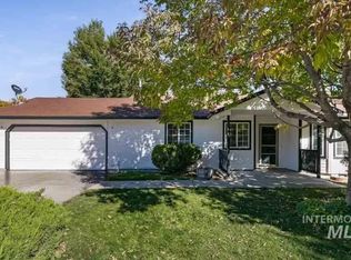 230 War Eagle Dr, Mountain Home, ID 83647
