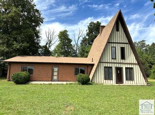 483 Clearview Dr, Patrick Springs, VA 24133