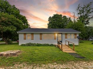 501 Commerce St, Pleasant Hill, IL 62366