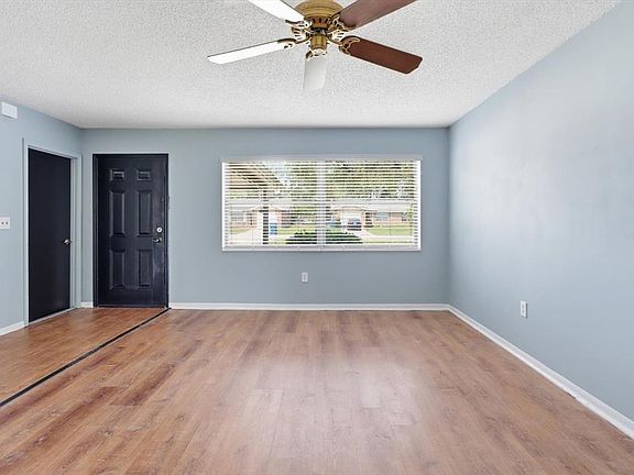 5th image of 1289-1291 Markham Ave