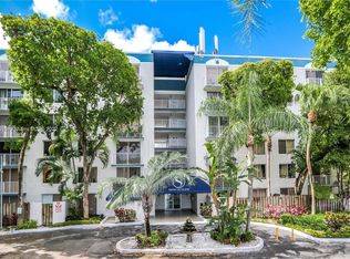 1740 NW North River Dr APT 319, Miami, FL 33125