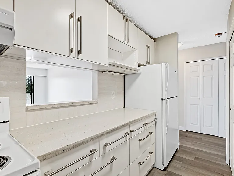 8040 Blundell Rd — Photo 35