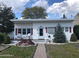 2329 Oak Tree Rd, Point Pleasant Beach, NJ 08742