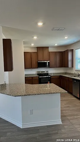 7530 Fishbowl Ln — Photo 4