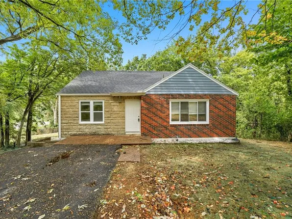 3644 N Woodland Ave, Kansas City, MO 64116