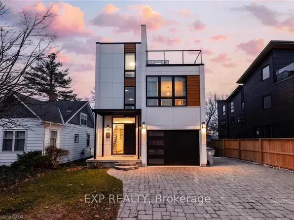 26 Huron St, Lambton Shores, ON N0M 1T0