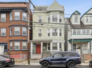 212 6th Ave W, Newark, NJ 07107